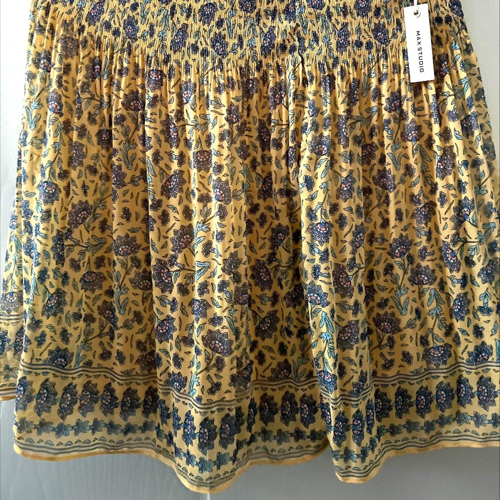Max Studio Floral Skirt Small